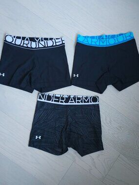 Under Armour Compression Shorts Bundle – 3 Pairs – Black – Size Small